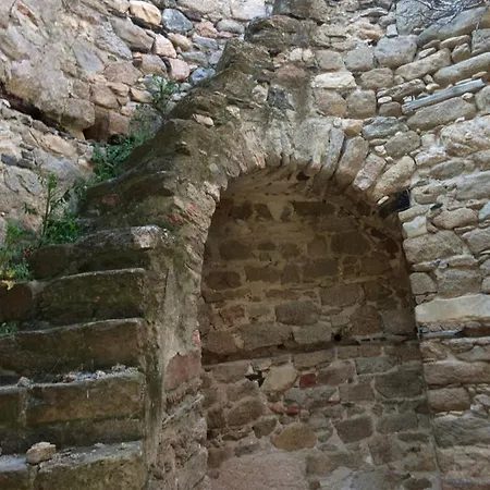 Nymfes House.