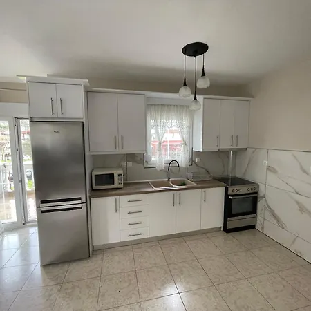 דירה Nymfes House. *