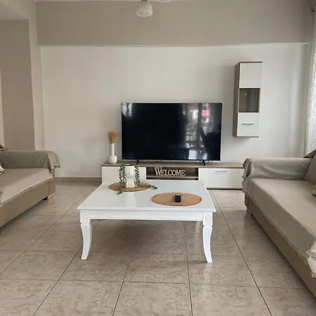 Nymfes House. סיקיה