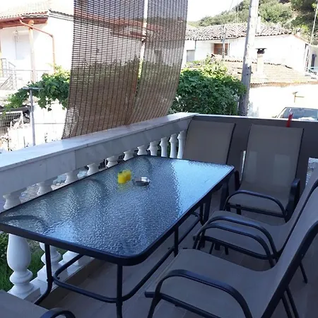 Nymfes House. Apartament Sykia Chalkidikis