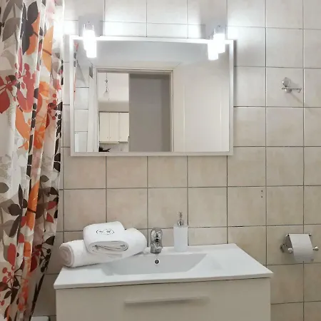 Appartement Nymfes House.